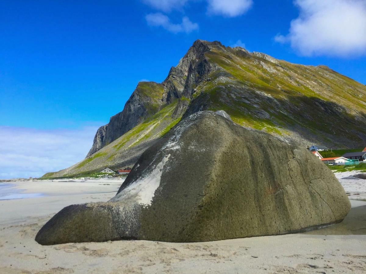 Midnight Sun View Lofoten Leknes Bagian luar foto